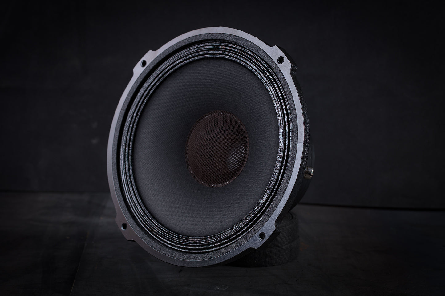 215 GMF Tieftöner 40W / 96dB / 8 Ohm