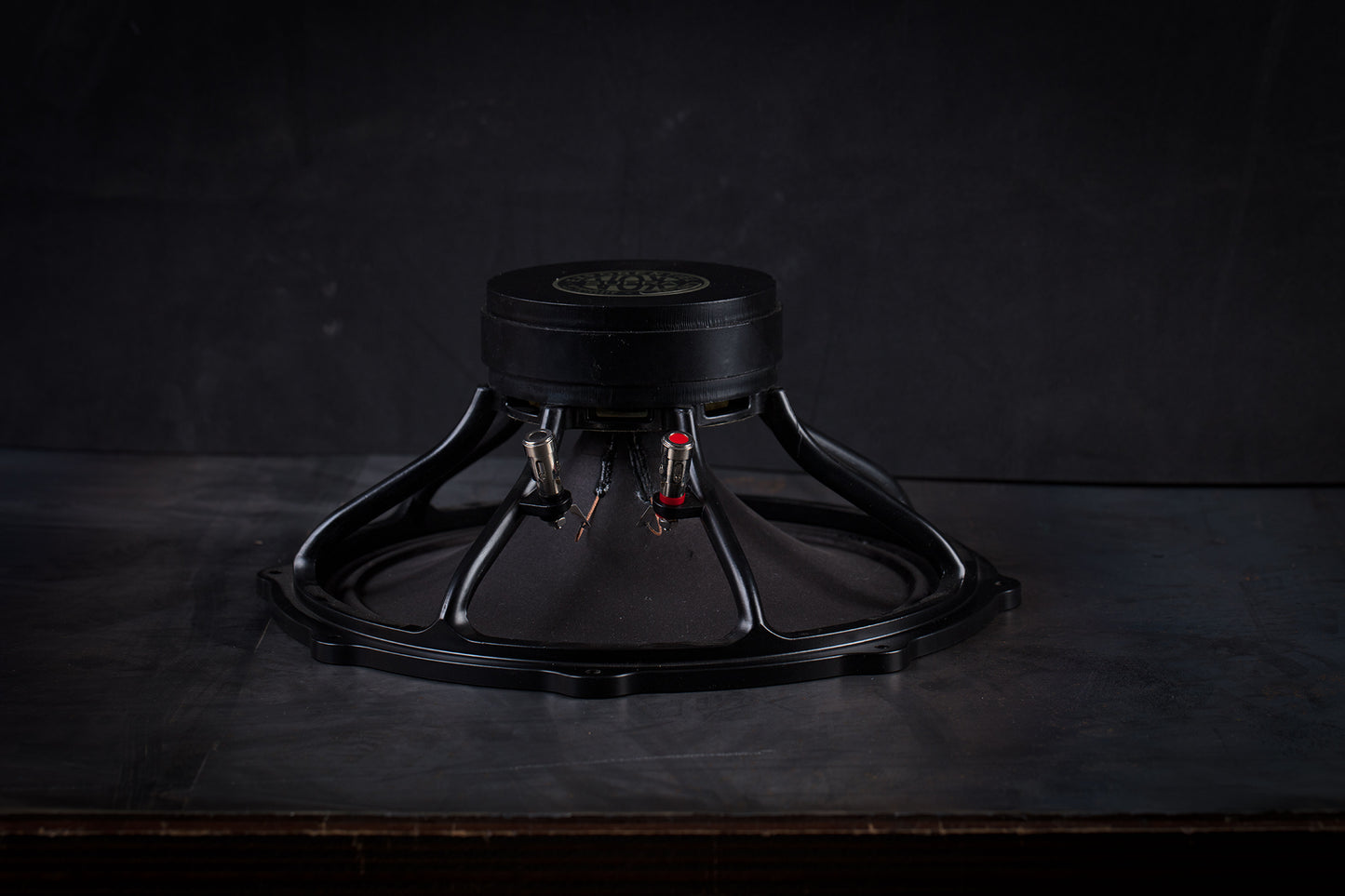 Altavoz de graves y medios 285 GMF 70W / 100dB / 8 Ohms